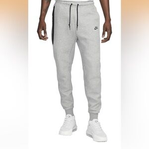 Nike Tech Fleece Jogger Pants